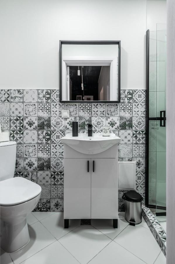 New Black & White - 2Bdr Apartment With Balcony Sófia Exterior foto