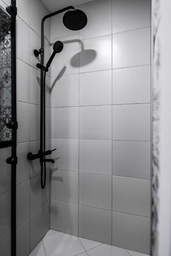 New Black & White - 2Bdr Apartment With Balcony Sófia Exterior foto